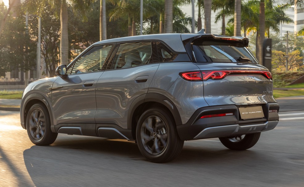 BYD Yuan Pro 2025 tem o mesmo porte de rivais a combust&atilde;o &mdash; Foto: Divulga&ccedil;&atilde;o