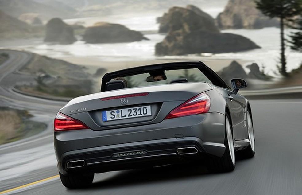 Mercedes-Benz SL400 (Foto: Divulgação) — Foto: Auto Esporte