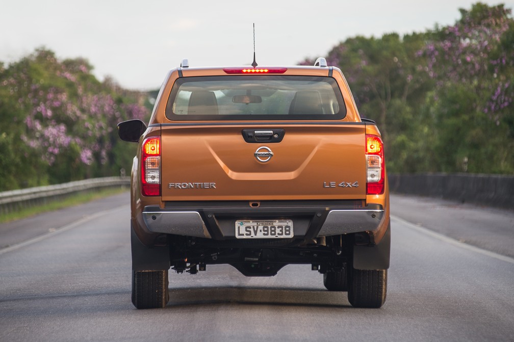 Nissan Frontier — Foto: Gustavo Epifânio/G1