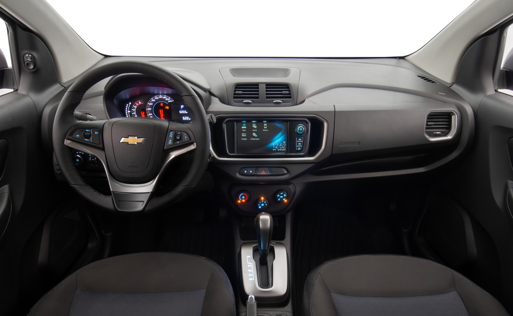 Chevrolet Spin para PCD interior — Foto: Divulgação/Chevrolet