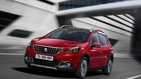 Peugeot 2008 ganha novo visual para Salão de Genebra