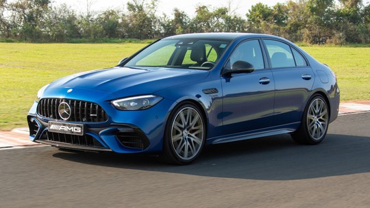 Teste: novo Mercedes C 63 S híbrido tem mais força e menos personalidade