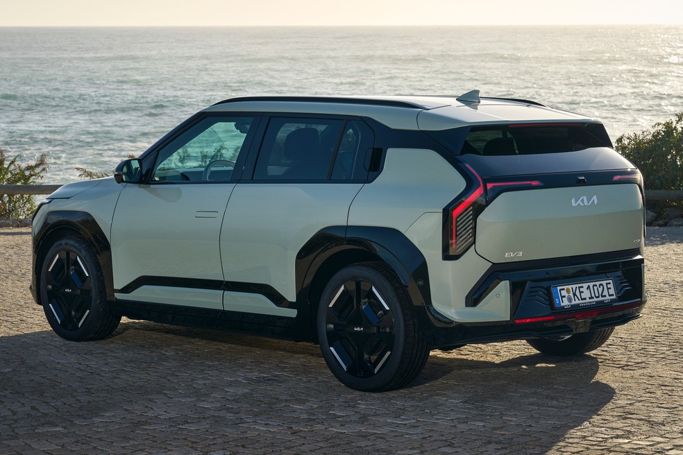 Kia EV3 é equipado com rodas de 19 polegadas  — Foto: Divulgação