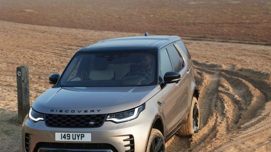Novo Land Rover Discovery muda pouco por fora, vira um Defender por dentro e deve chegar no Brasil em 2021