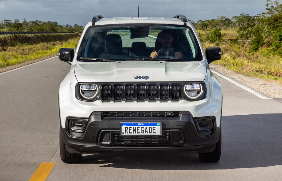 Jeep Renegade Sport é o primeiro da lista com motor turbo — Foto: Divulgação