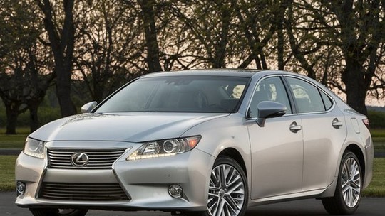 Recall: Lexus convoca 109 unidades do ES350 por falha global em airbags