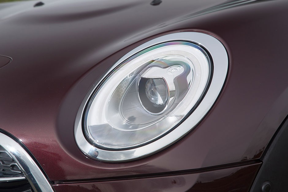 Farol do Mini Clubman
