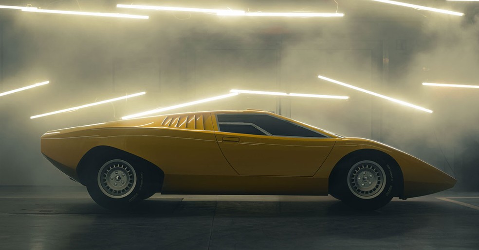 Primeiro Lamborghini Countach LP 500 é reconstruído quase 50 anos