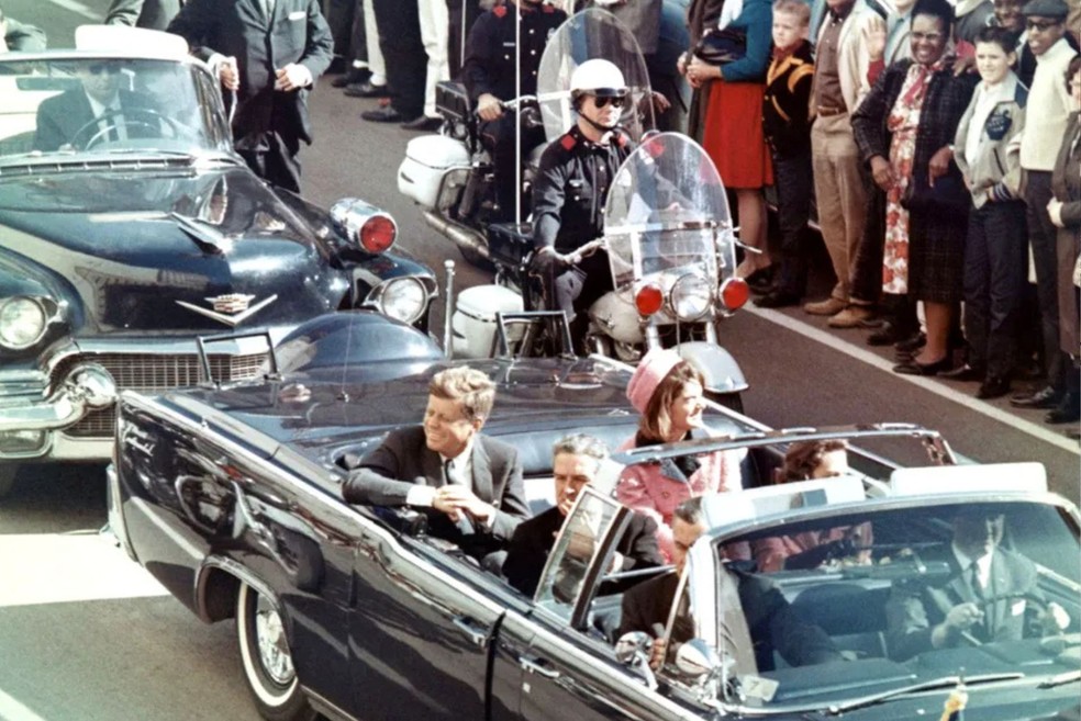 Dia em que John F. Kennedy foi assassinado durante desfile em Dallas (Texas)  — Foto: Walt Cisco/Dallas Morning News