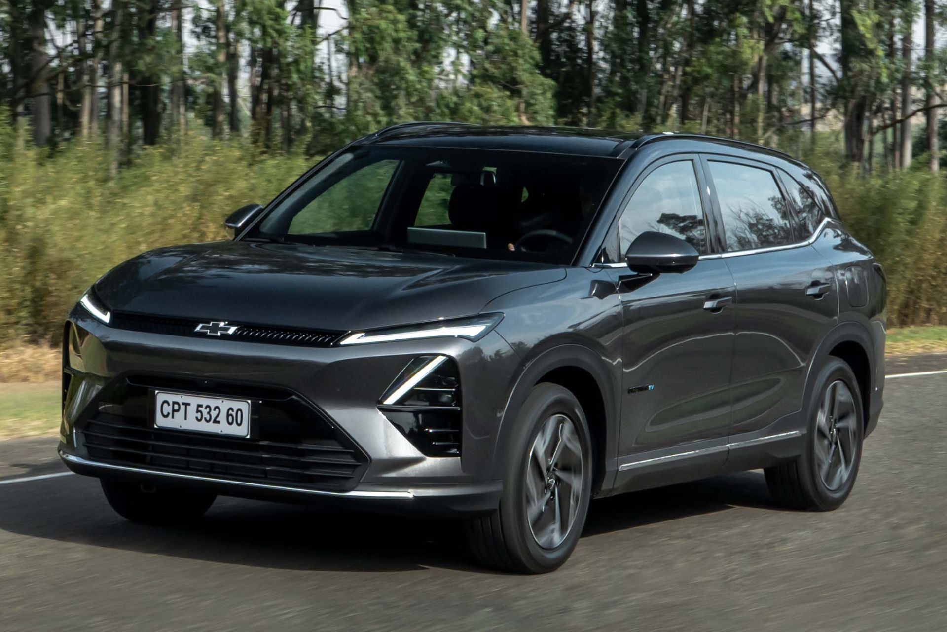 Teste: Chevrolet Captiva EV é carro elétrico racional entre SUVs high-tech