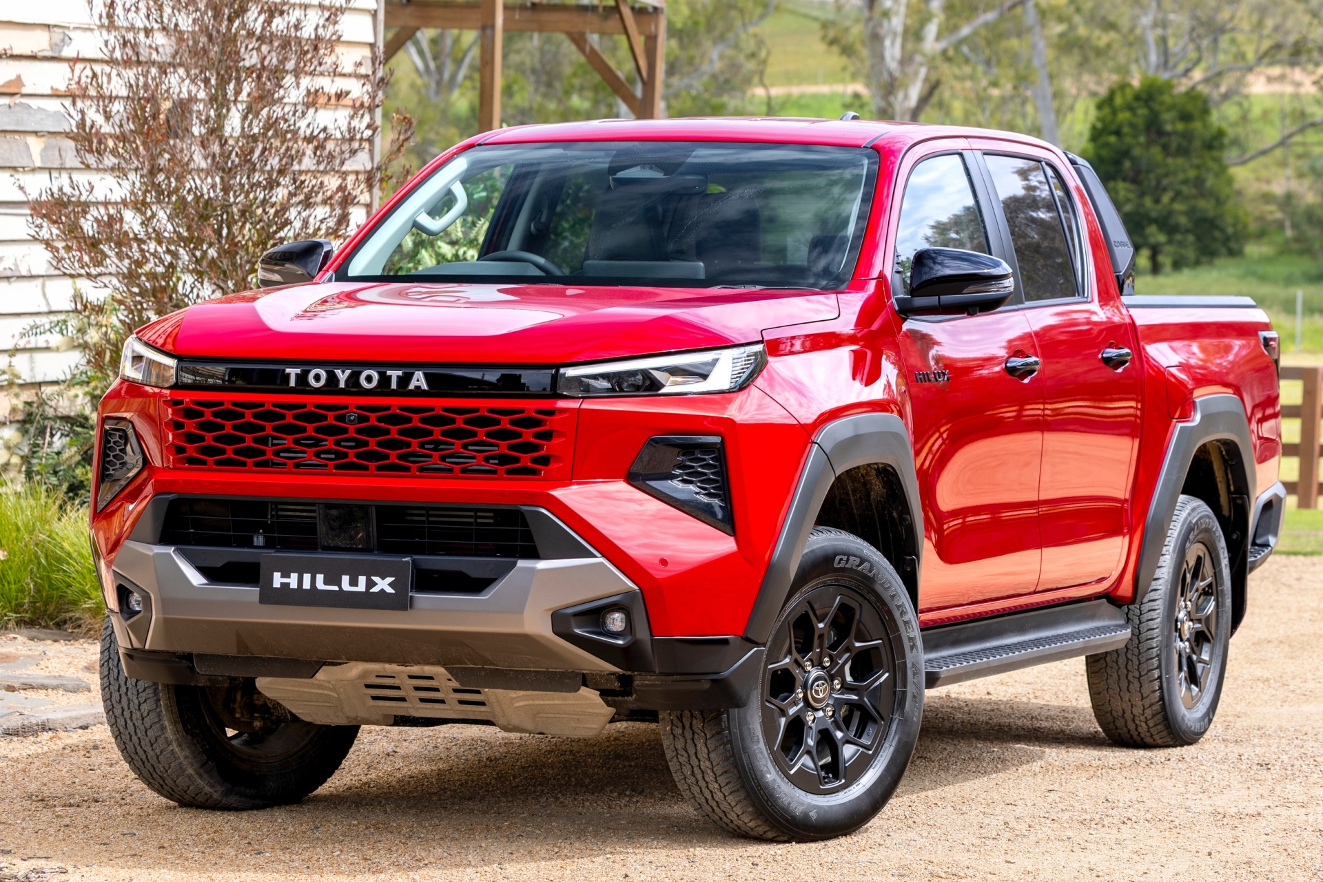 Toyota investe R$ 6,7 bilhões na Argentina pra produzir Hilux híbrida e elétrica