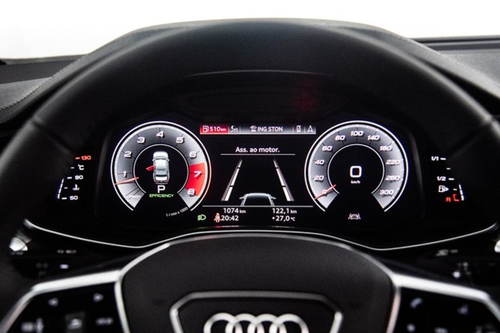 Painel digital pode ser reconfigurado para exibir dados como a visão noturna (Foto: Divulgação) — Foto: Auto Esporte