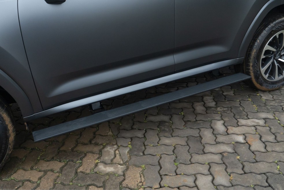 GWM Haval H9 2026 traz um estribo retrátil na lista de equipamentos  — Foto: Divulgação
