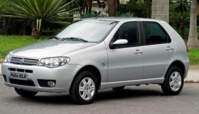 5 carros usados por R$ 15 mil que são práticos e com mecânica simples