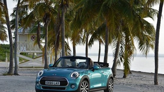 Nova geração do Mini Cooper conversível é revelada 