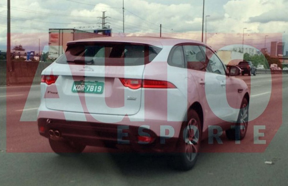 Jaguar F-Pace em testes no Brasil (Foto: Leandro Alvares / Auto News Brasil) — Foto: Auto Esporte
