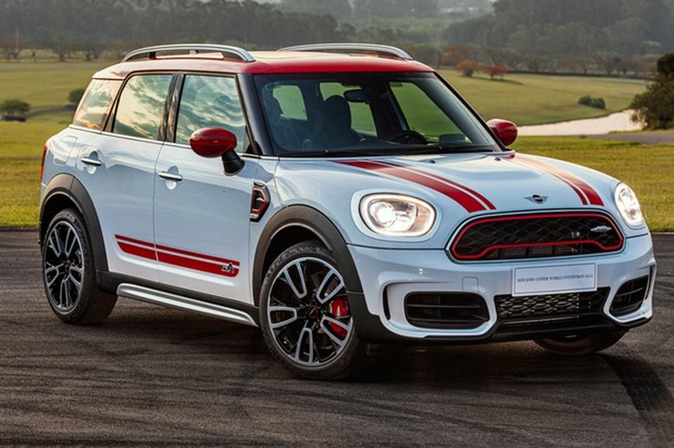 Mini Countryman JCW tem motor 2.0 turbo de 306 cv, contra 231 cv de antes (Foto: Divulgação) — Foto: Auto Esporte