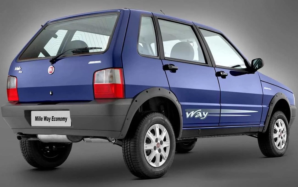 Fiat Mille Way tinha apelo aventureiro. Inusitado, não? — Foto: Divulgação