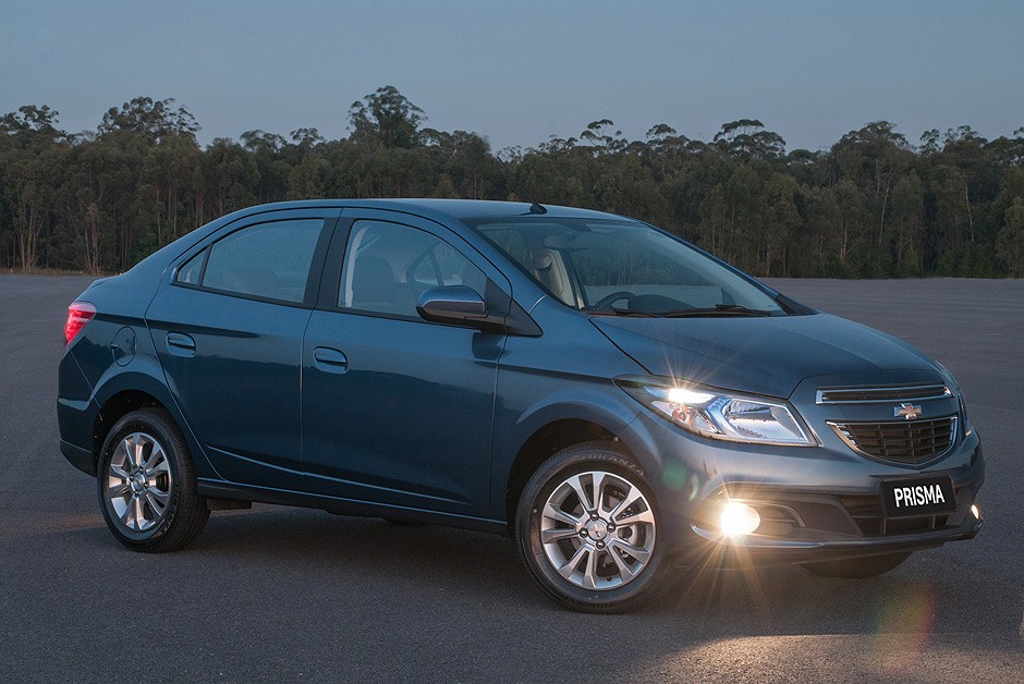Chevrolet Prisma LTZ automático (<a href="http://revistaautoesporte.autonewsbrasil.webbfinanceiro.com/Noticias/chevrolet/onix/noticia/2013/07/chevrolet-lanca-onix-e-prisma-com-cambio-automatico.html">saiba mais</a>)