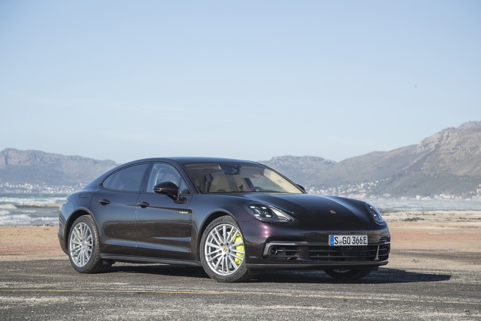 Porsche Panamera S E-Hybrid — Foto: Divulgação