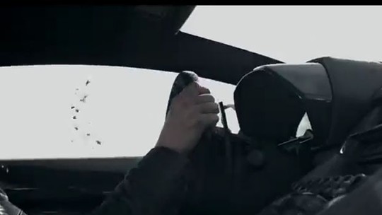 Lamborghini lança teaser do Aventador SV