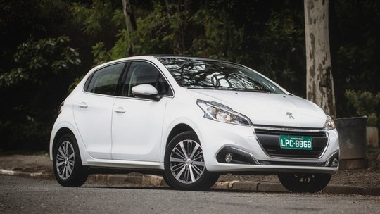 Peugeot já trabalha no substituto do 208 