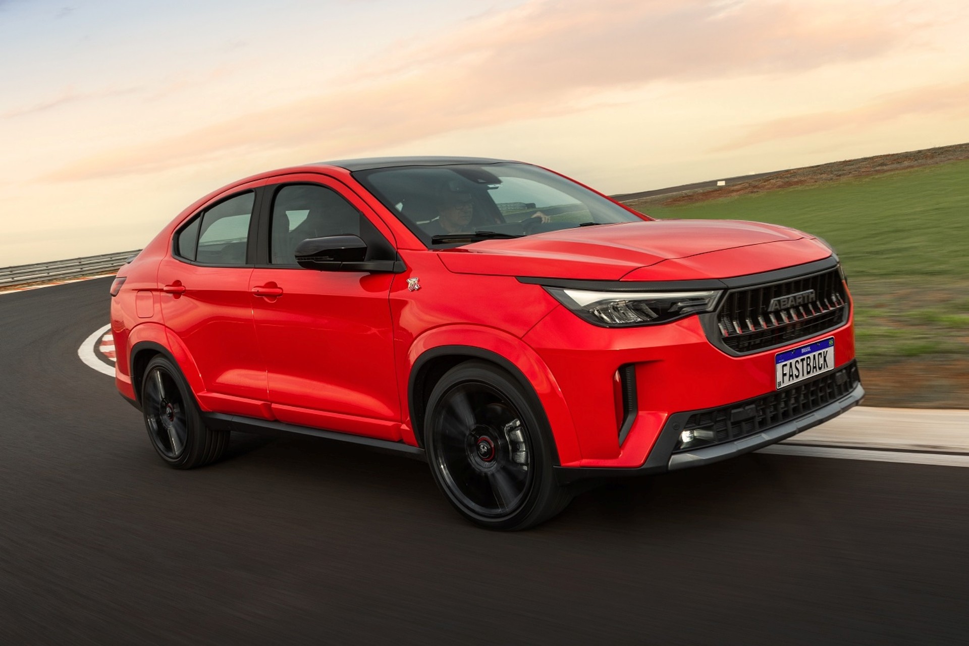 Fiat Fastback: 4 versões usadas do SUV que vão do conforto a esportividade