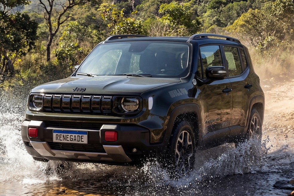 Apenas a versão Willys do Jeep Renegade tem tração 4x4 e câmbio automático de nove marchas — Foto: Divulgação