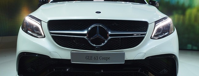 Mercedes-Benz GLE 63 coupe no Salão de Detroit 2015
