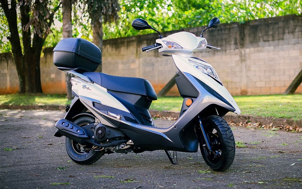 Haojue Lindy 125 é concorrente da Honda Elite — Foto: Haojue/Divulgação