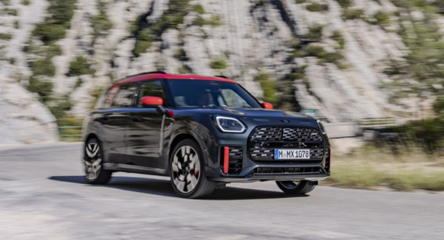 Novo Mini John Cooper Works Countryman 2025 chega ao Brasil; veja o preço