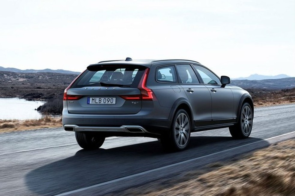Volvo V90 Cross Country (Foto: Divulgação) — Foto: Auto Esporte