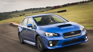 Estilo é diferente do Impreza civil, de quem o WRX sequer herda o nome