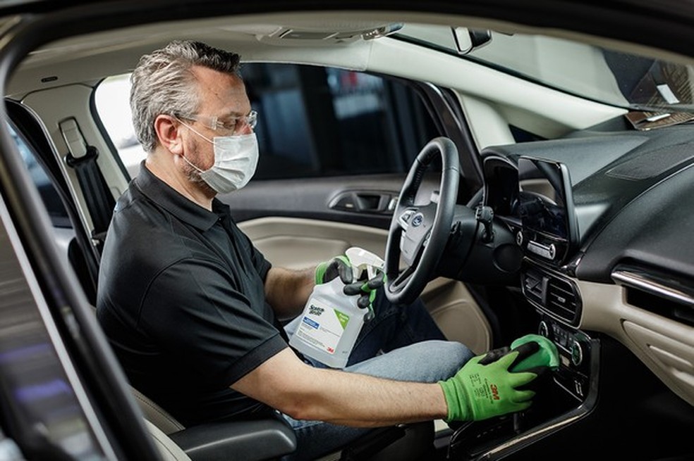 Ford passará a fazer assepsia dos veículos no showroom das concessionárias (Foto: Divulgação) — Foto: Auto Esporte