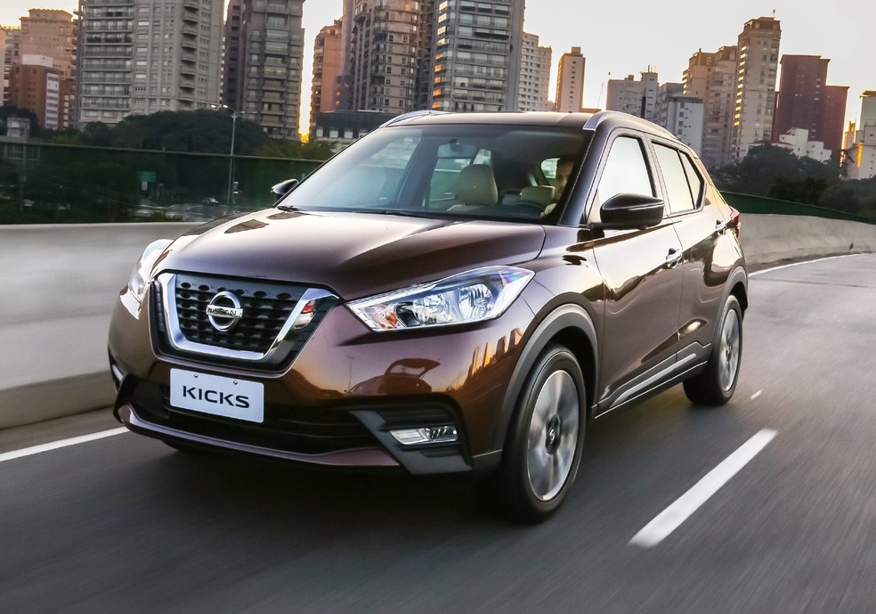 Nissan Kicks SL pode vir ter pacote opcional com frenagem automática — Foto: Divulgação