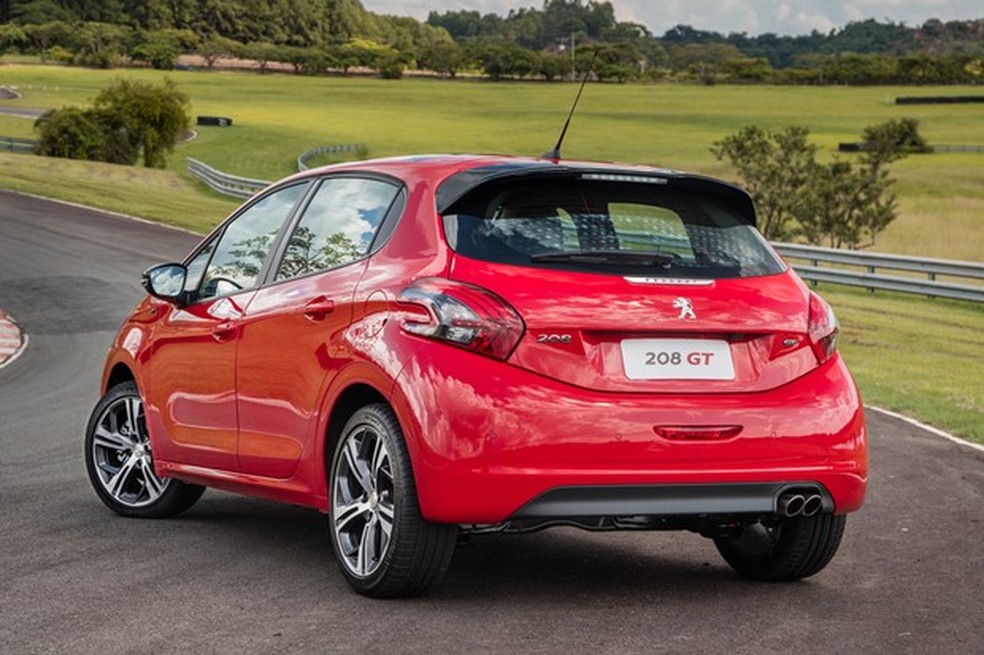 Motor 1.6 THP é o mesmo do Citroën DS3 (Foto: Marcos Camargo / Auto News Brasil) — Foto: Auto Esporte