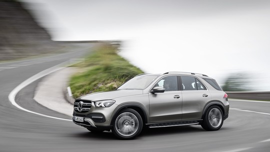 Mercedes-Benz apresenta nova geração do GLE na Europa