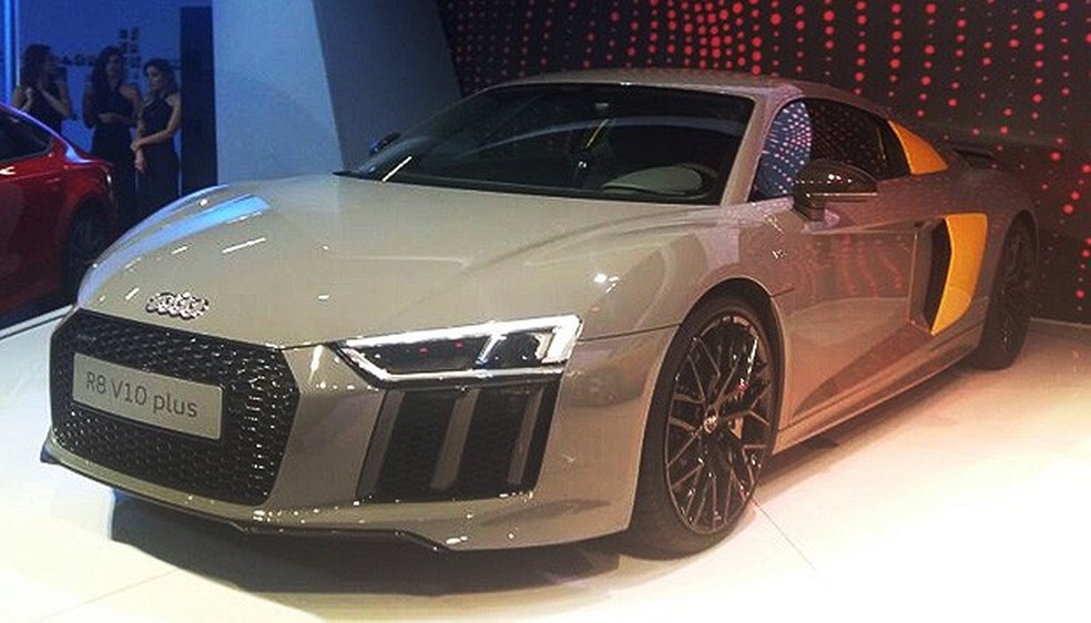 Audi R8 V10 no Salão do Automóvel 2016 (Foto: Talita Mônaco/Auto News Brasil) — Foto: Auto Esporte