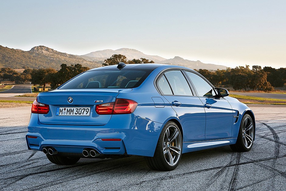  BMW M3 Sedan