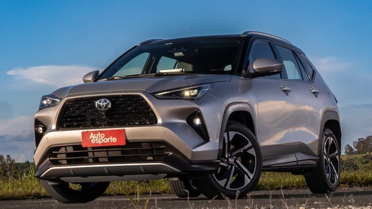 Toyota Yaris Cross: conheça a única diferença visual do híbrido para o flex