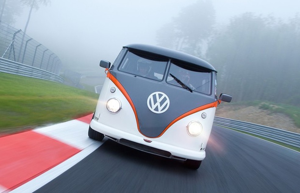 Volkswagen Kombi é customizada e ganha 530 (Foto: Divulgação) — Foto: Auto Esporte