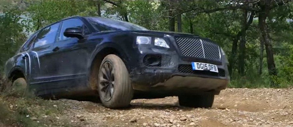 Bentley revela mais um teaser de seu primeiro SUV (Foto: Divulgação) — Foto: Auto Esporte