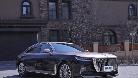 Medalhistas de ouro da China na Olimpíada foram presenteados com carros de luxo