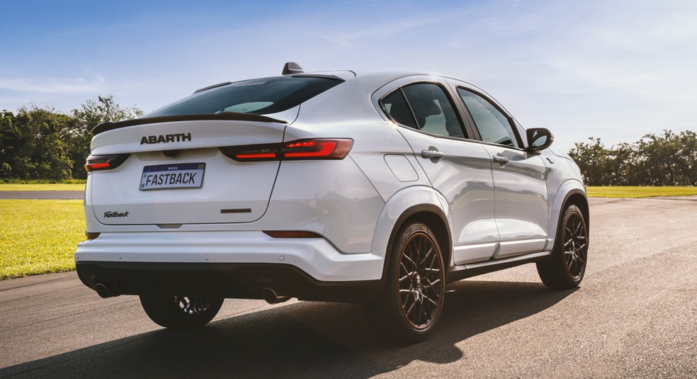 Fiat Fastback Abarth deixa a desejar no isolamento acústico  — Foto: Divulgação