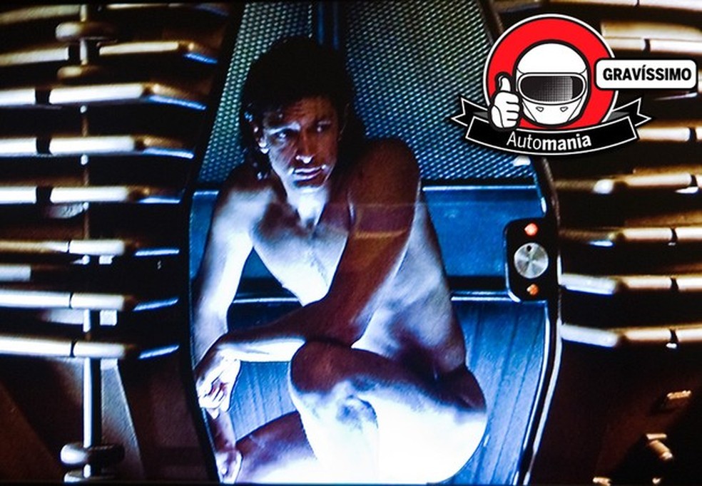 Seth Bundle, o personagem de Jeff Goldblum, de "A Mosca", entrega a mania de dar nome de corredores aos personagens, no caso Martin Bundle (Foto: Reprodução) — Foto: Auto Esporte