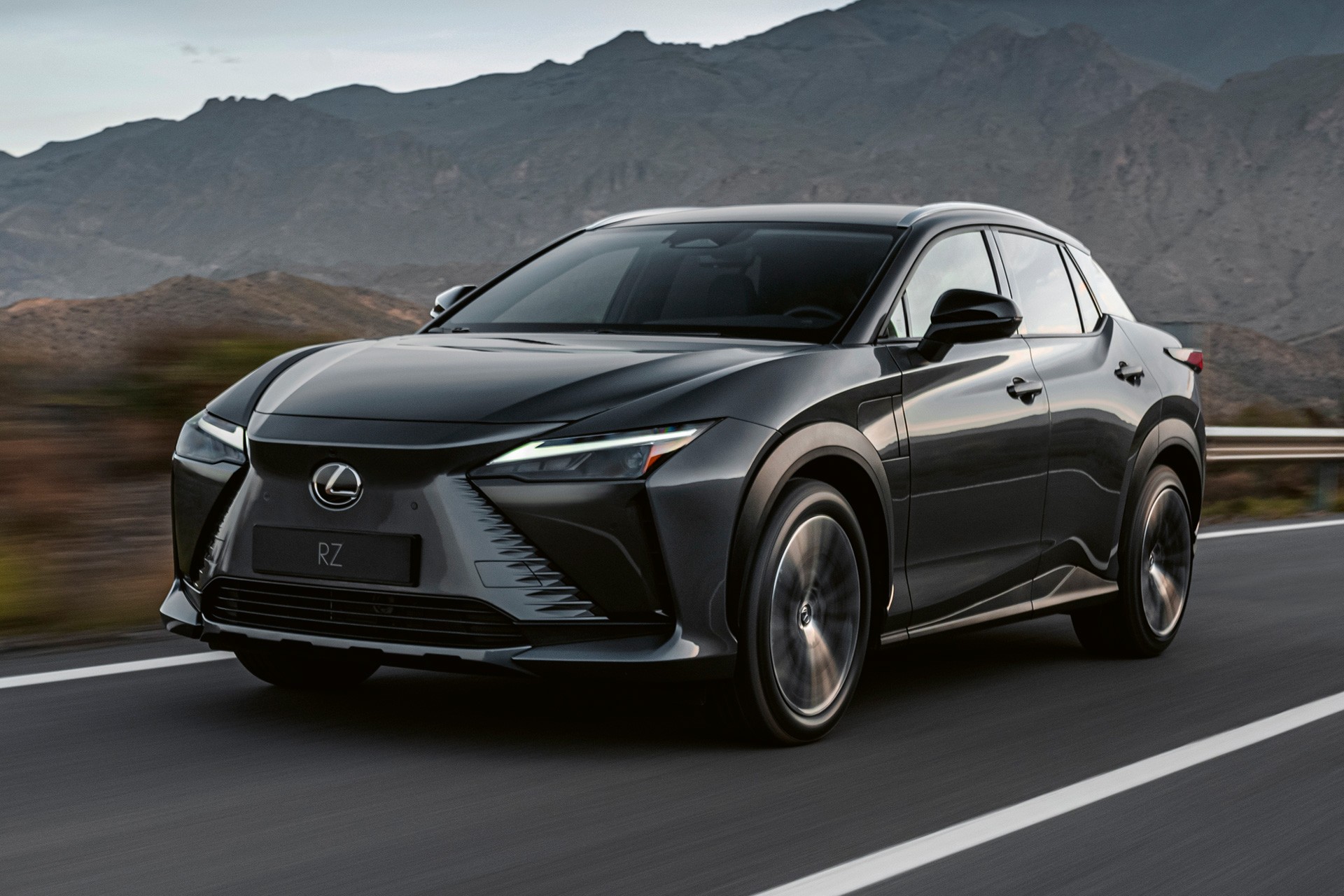 Exclusivo: Lexus RZ, elétrico de luxo da Toyota, está confirmado no Brasil
