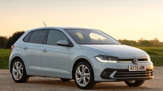 Volkswagen Polo vai receber motor híbrido para ter sobrevida no mercado