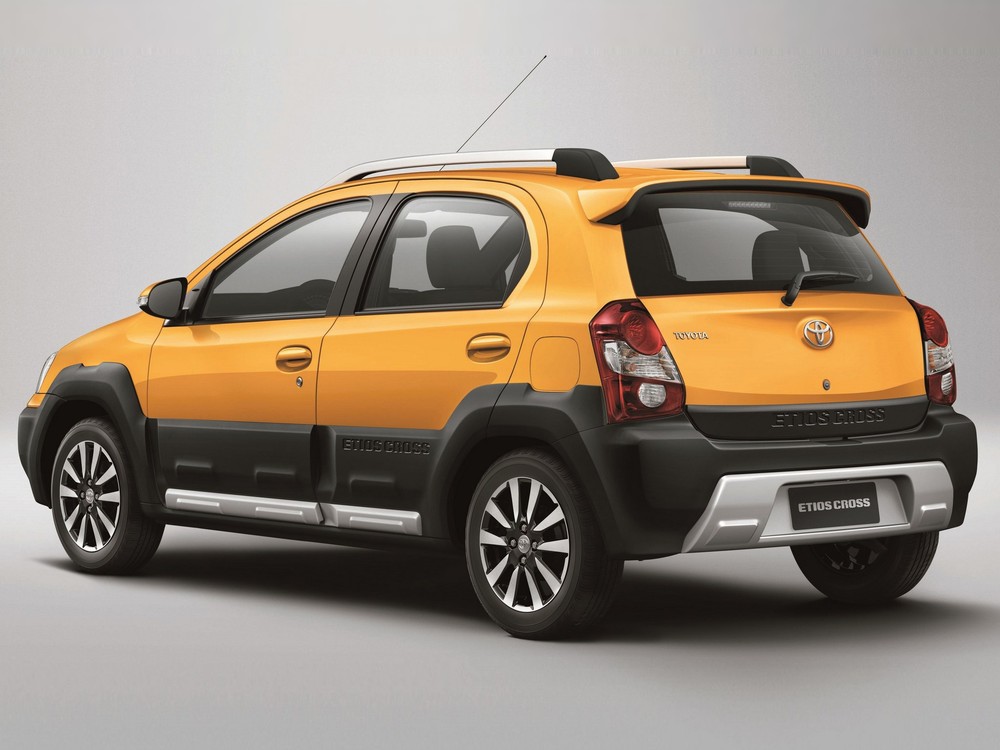 Toyota Etios usado: veja os preços na Tabela Fipe e os pontos fortes do ...