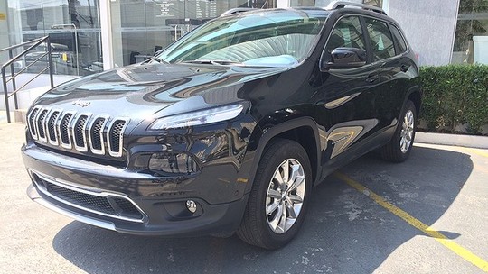 Novo Jeep Cherokee já está à venda
por R$ 174.900