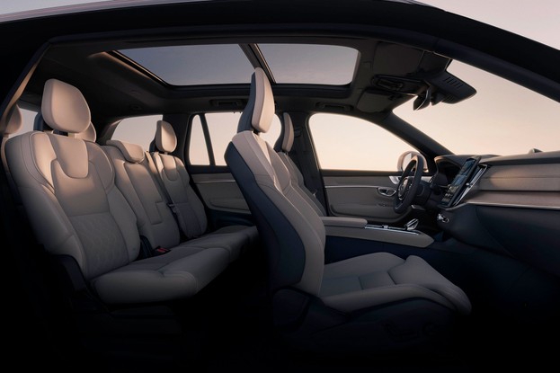 Volvo XC90 2024 reestilizado